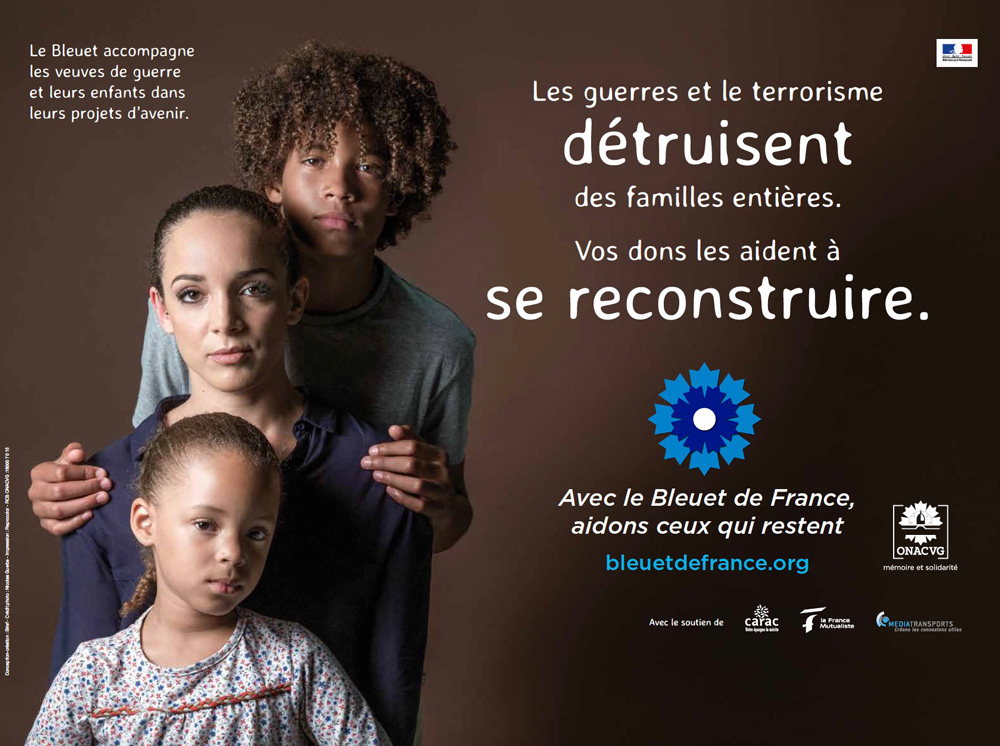 bleuet-affiche-famille